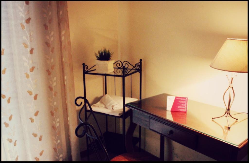 Sicilia Home B&B Катания Стая снимка